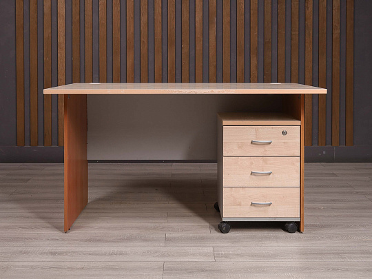 Стол с тумбой ДСП Дуб Россия