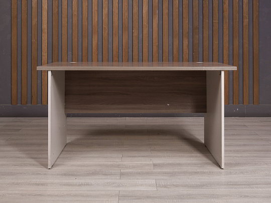 Стол прямоугольный ДСП Ясень шимо Россия