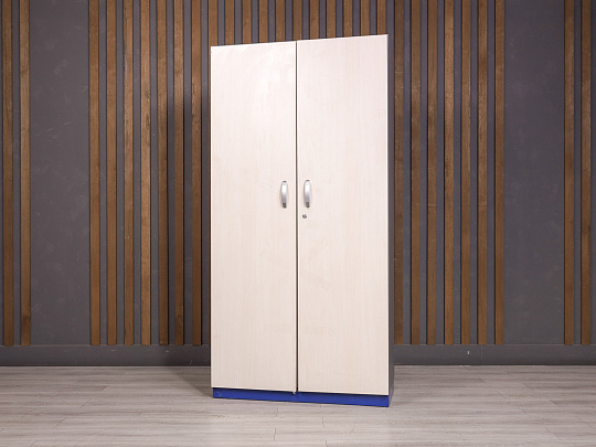 Шкаф для одежды ДСП Дуб Россия