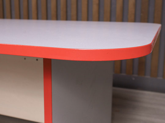 Стол для переговоров ДСП Серый Россия