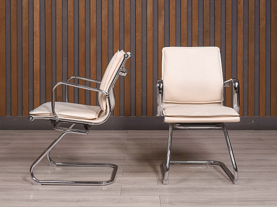 Конференц-кресло RIVA CHAIR Искусственная кожа Бежевый Россия