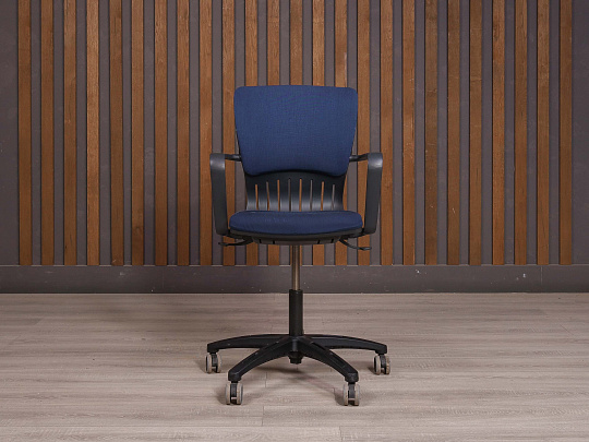 Офисное кресло Ткань Синий Россия