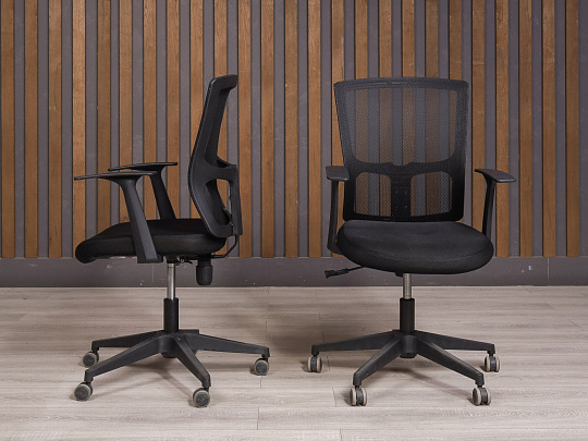 Офисное кресло Ткань Чёрный Россия