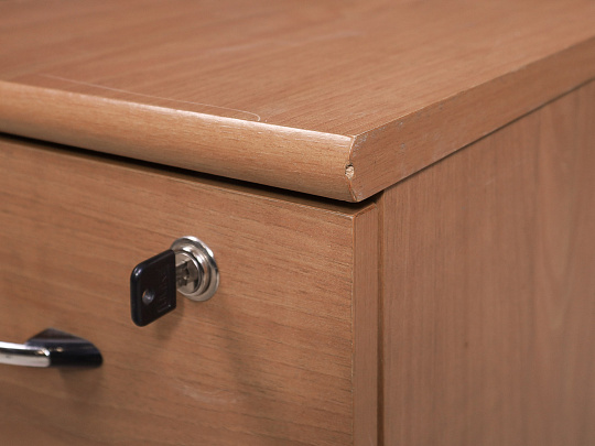 Тумба подкатная ДСП Орех Россия