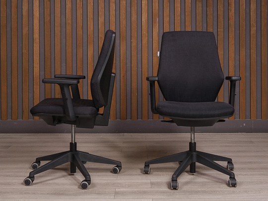 Офисное кресло Ткань Чёрный Россия