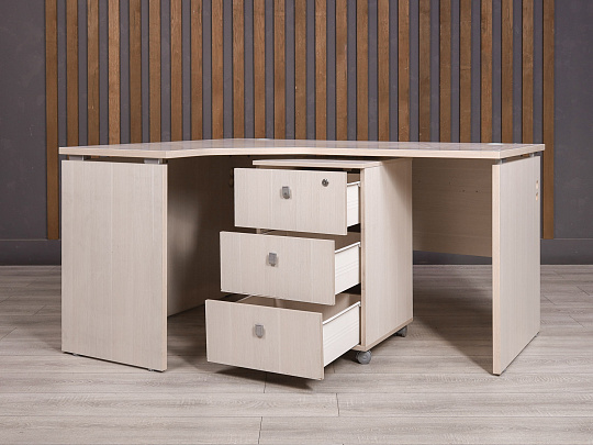 Стол с тумбой ДСП Дуб Россия