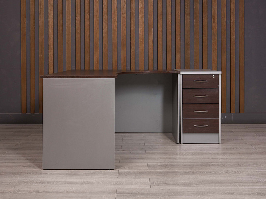 Стол с тумбой ДСП Венге Россия