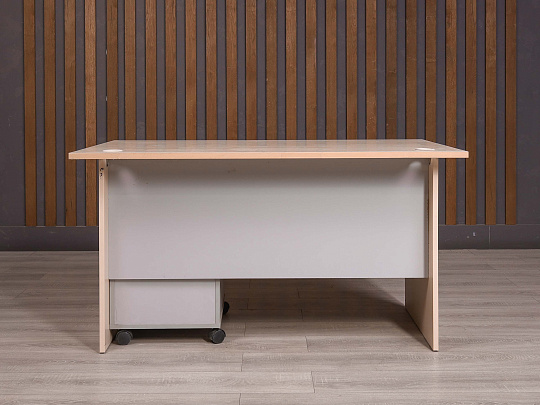 Стол с тумбой ДСП Дуб Россия