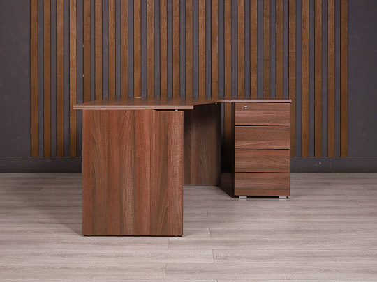 Стол с тумбой ДСП Ясень шимо Россия