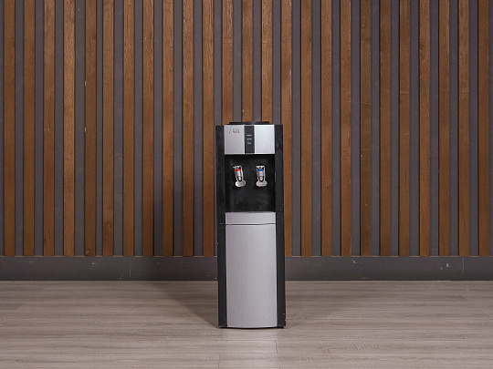 Кулер для воды ECOTRONIC Пластик Чёрный Россия