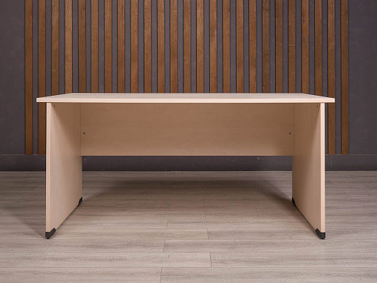 Стол прямоугольный ДСП Дуб Россия