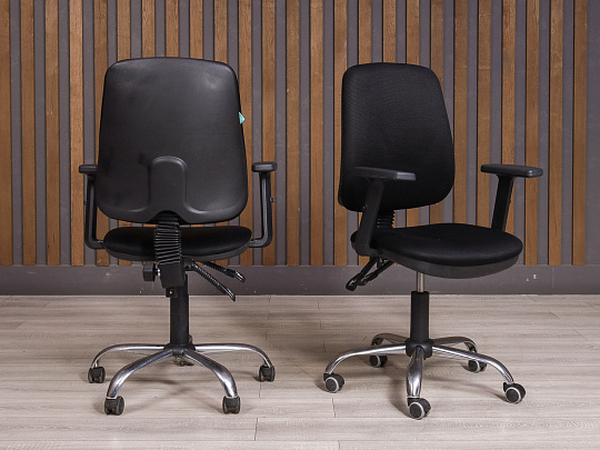 Офисное кресло Бюрократ Ткань Чёрный Россия