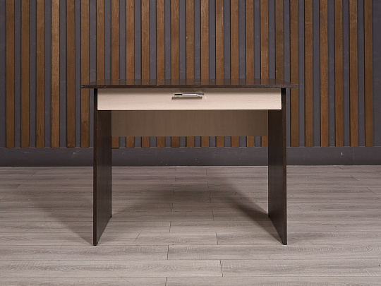 Стол прямоугольный ДСП Венге Россия