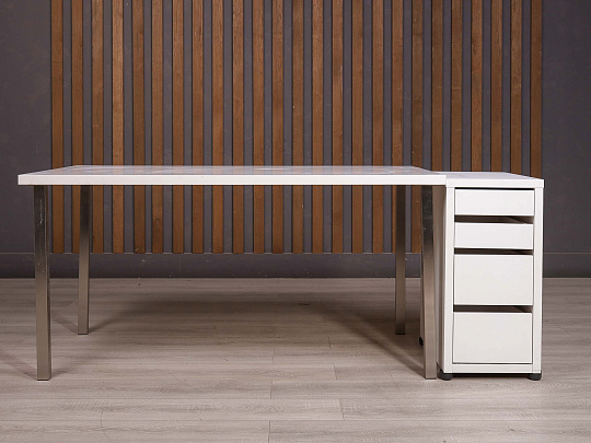 Стол с тумбой IKEA ДСП Белый Россия