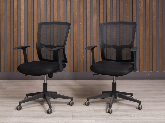 Офисное кресло Ткань Чёрный Россия