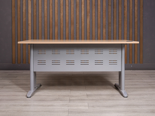 Стол прямоугольный Steelcase ДСП Клен США