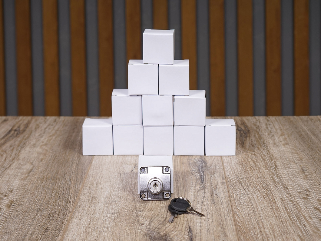 Замок для тумбочки Металл Россия (500-00000)