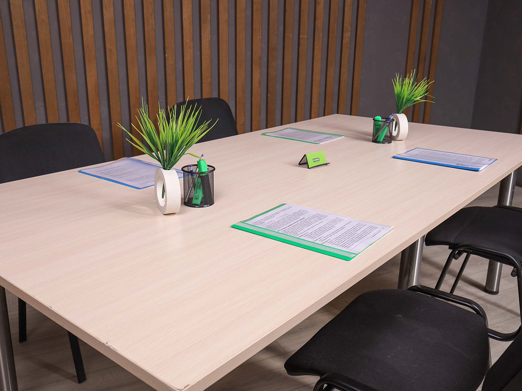 Стол для переговоров ДСП Дуб Россия (1256-13026)