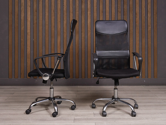 Офисное кресло ДЭФО Ткань Чёрный Россия