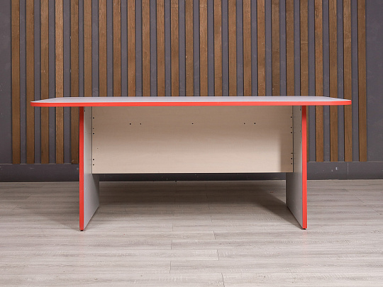 Стол для переговоров ДСП Серый Россия