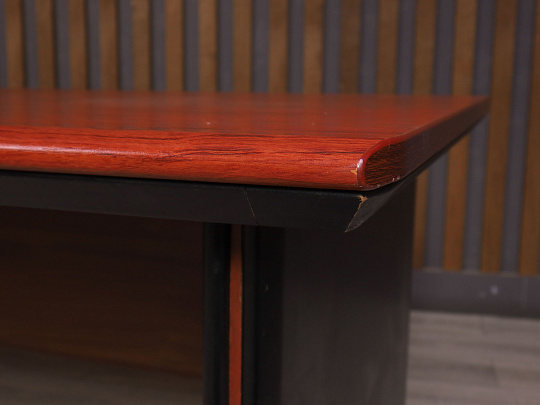 Стол руководителя ДСП Махагон Россия