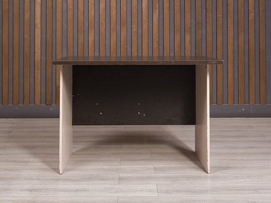 Стол прямоугольный ДСП Венге Россия