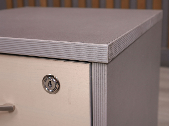 Тумба подкатная ДСП Дуб Россия