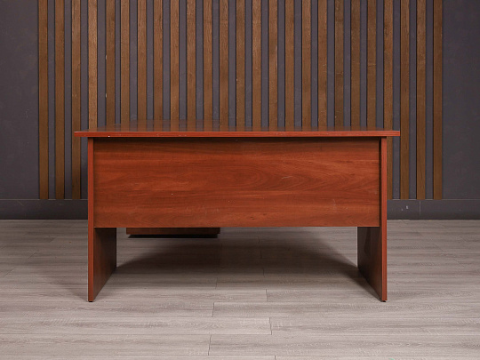 Стол с тумбой ДСП Вишня Россия