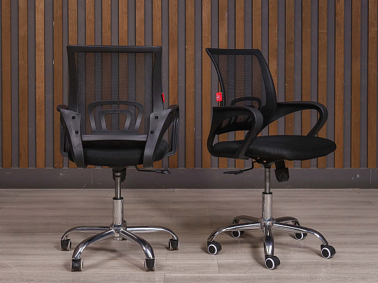 Офисное кресло ДЭФО Ткань Чёрный Россия