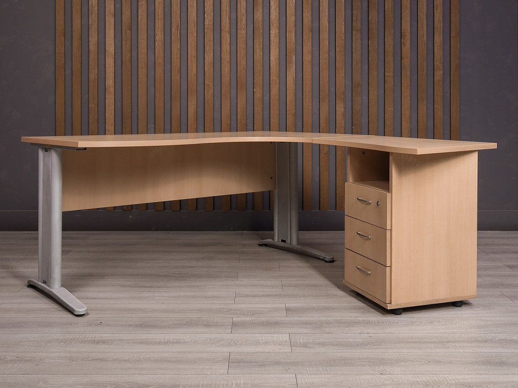 Стол с тумбой ДСП Клен Россия (2157-07115)