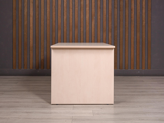 Стол прямоугольный ДСП Дуб Россия