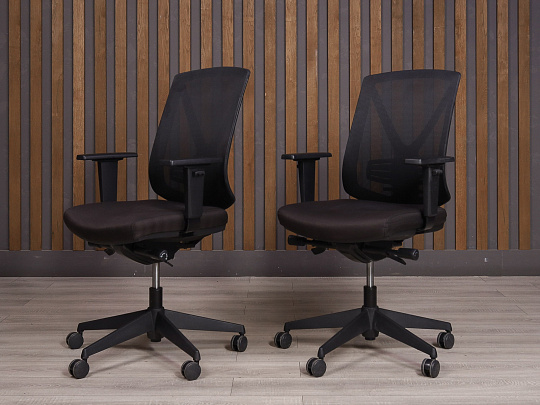 Офисное кресло Ткань Чёрный Россия