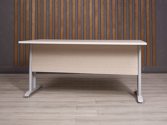 Стол прямоугольный ДСП Ясень шимо Россия