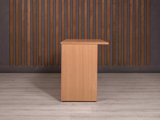 Стол прямоугольный ДСП Клен Россия