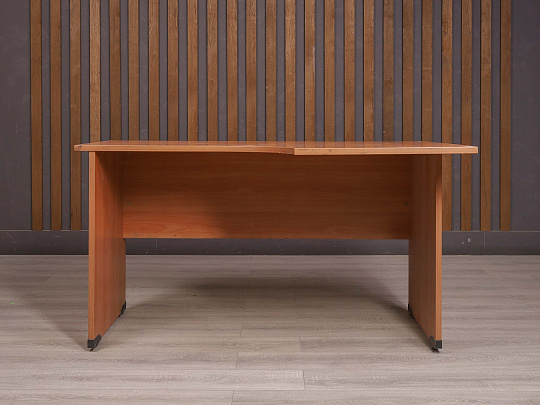 Стол эргономичный ДСП Ольха Россия