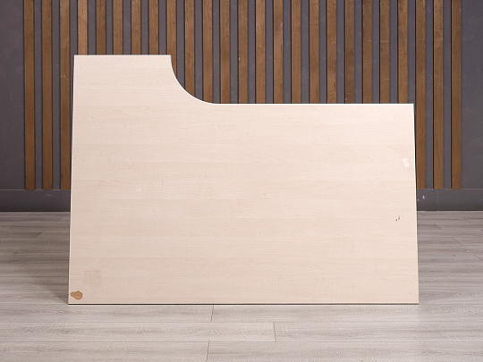 Стол эргономичный ДСП Дуб Россия