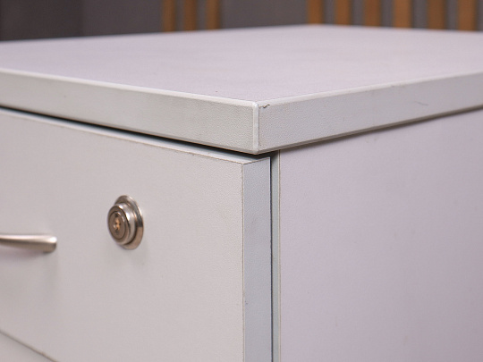 Тумба подкатная ДСП Серый Россия