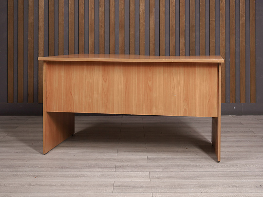 Стол эргономичный ДСП Ольха Россия