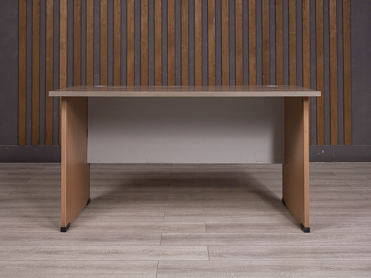 Стол прямоугольный ДСП Ясень шимо Россия