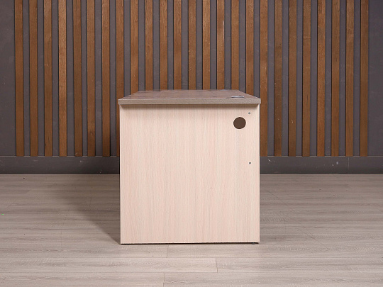 Стол прямоугольный ДСП Ясень шимо Россия