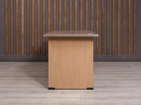 Стол прямоугольный ДСП Ясень шимо Россия