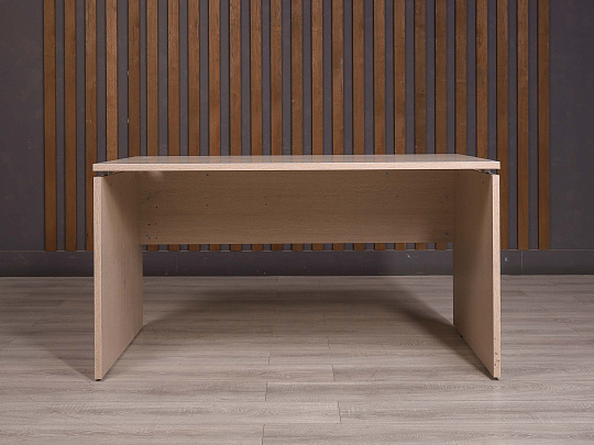 Стол прямоугольный ДСП Ясень шимо Россия