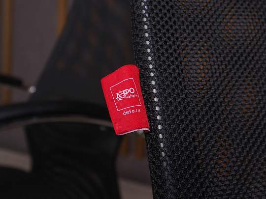 Офисное кресло ДЭФО Ткань Чёрный Россия