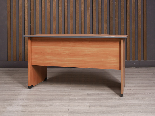 Стол прямоугольный ДСП Бук Россия