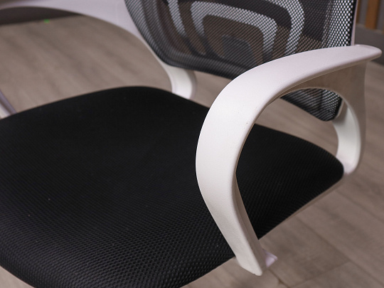 Офисное кресло Ткань Чёрный Россия