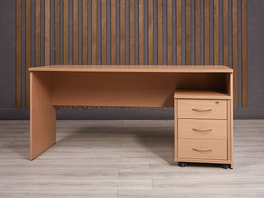 Стол с тумбой ДСП Бук Россия