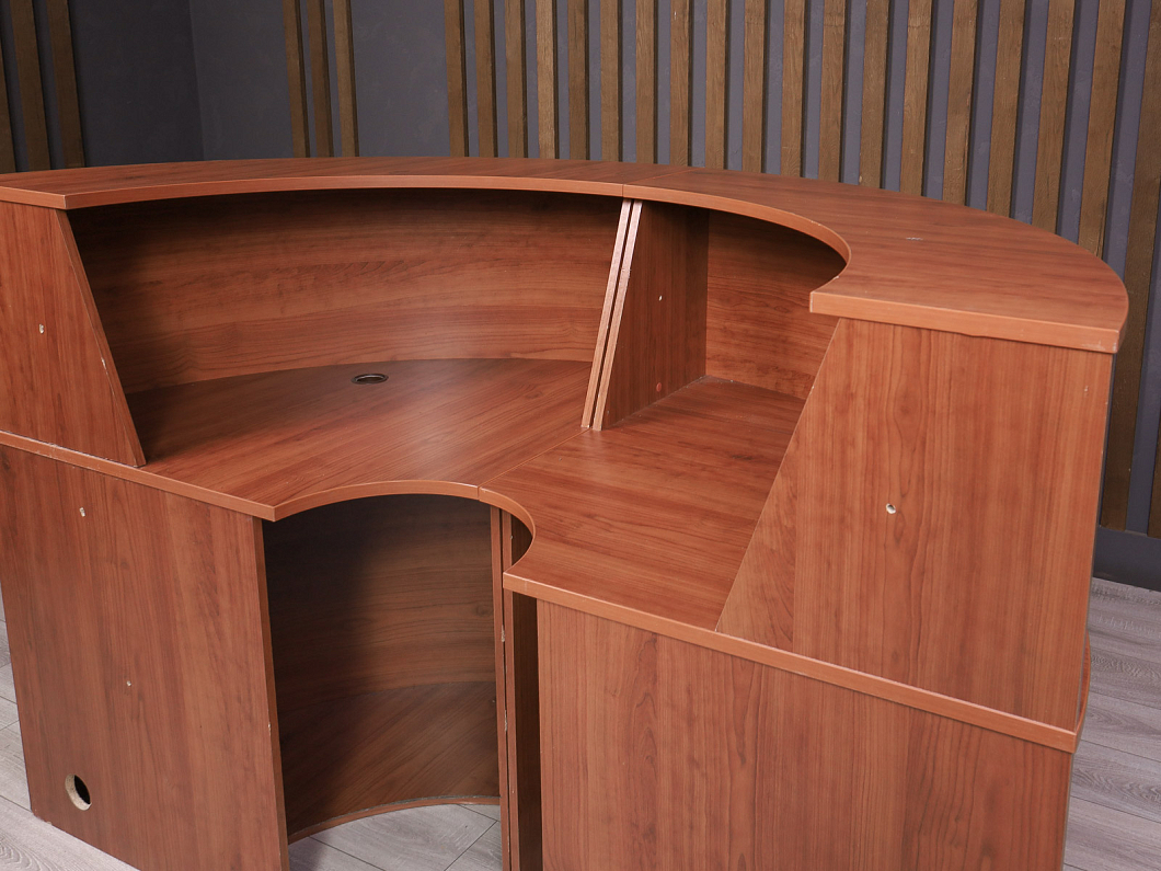 Ресепшн ДСП Орех Россия (2651-27035)