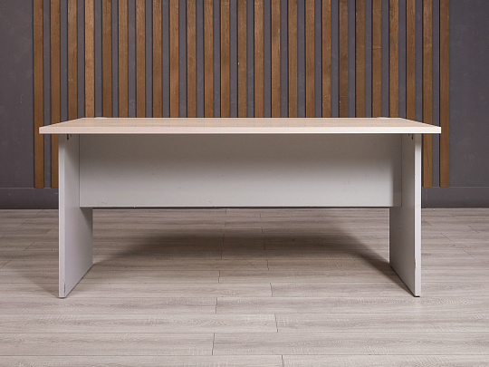 Стол прямоугольный ДСП Клен Россия