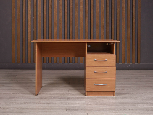 Стол с тумбой ДСП Клен Россия