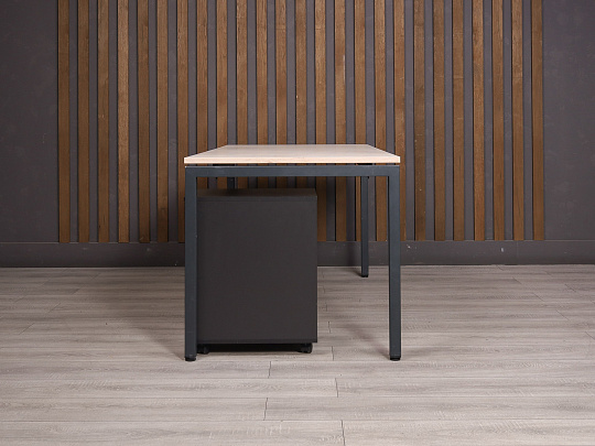 Стол с тумбой ДСП Дуб Россия